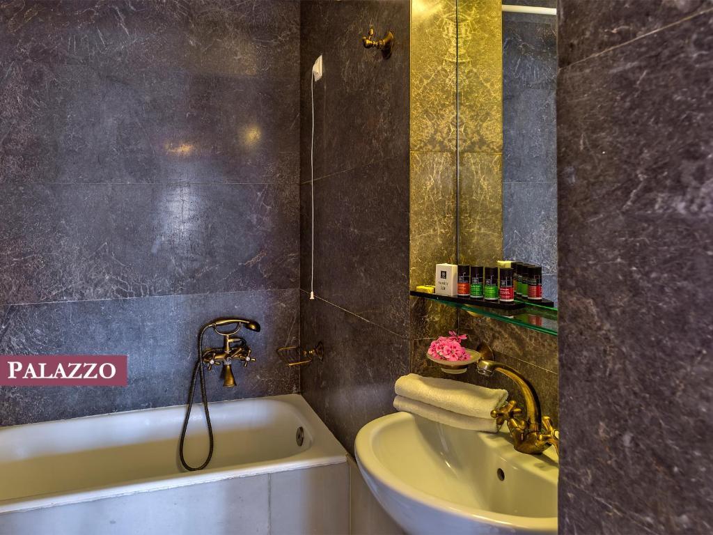 Rimondi Boutique - Small Luxury Of The World מלון